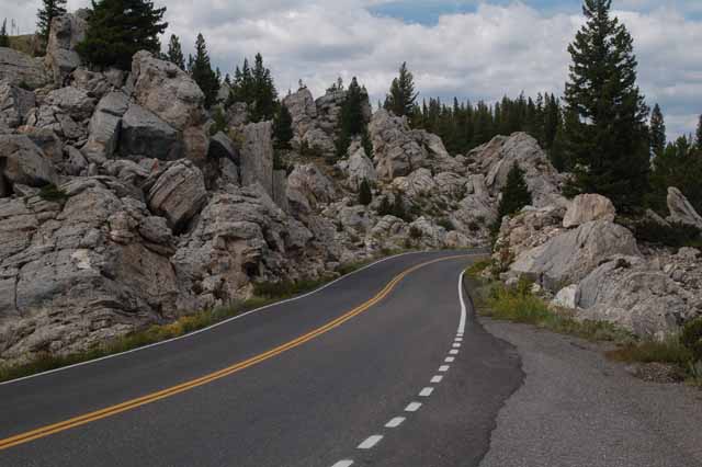 boulders at Golden Gate Pass